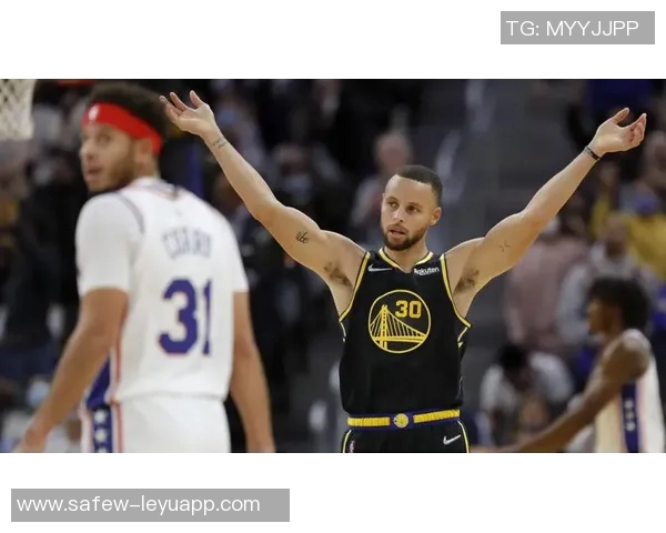 纳兹里德表现惊艳18投11中砍下33分三分球命中率高达60